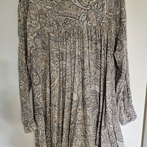 Roman's Paisley Crinkle Tunic 22W - Picture 5 of 7